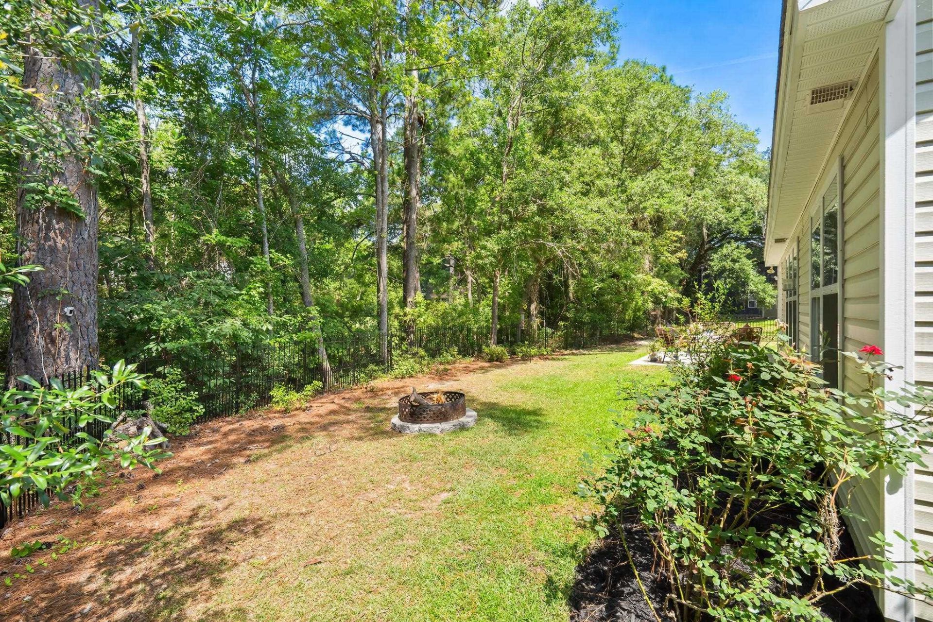 17 Sedley Ct. Photo 34