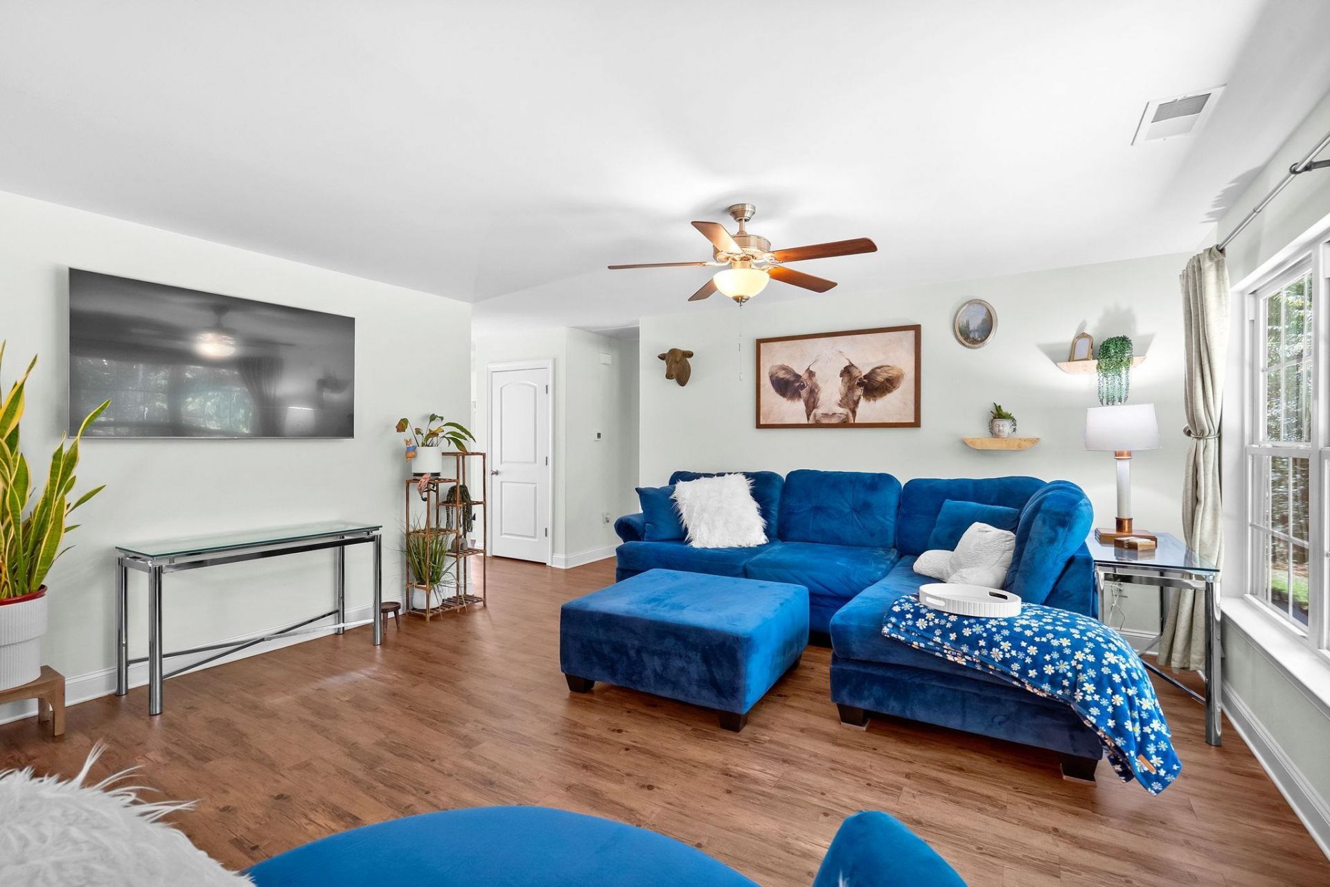 17 Sedley Ct. Photo 6