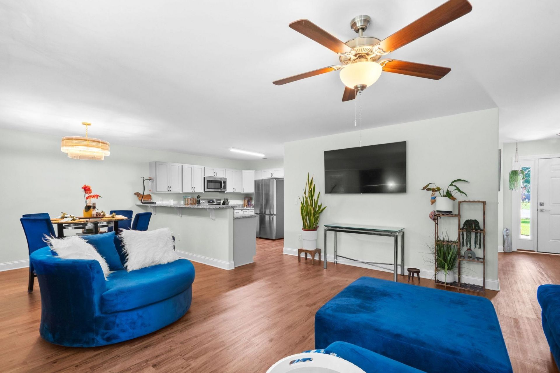 17 Sedley Ct. Photo 7