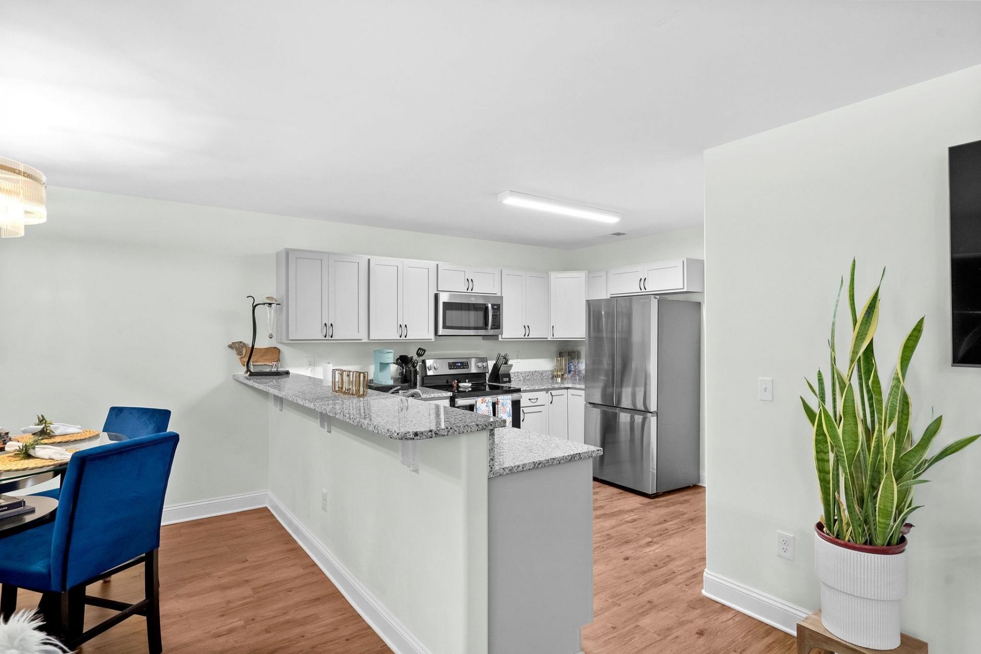 17 Sedley Ct. Photo 8