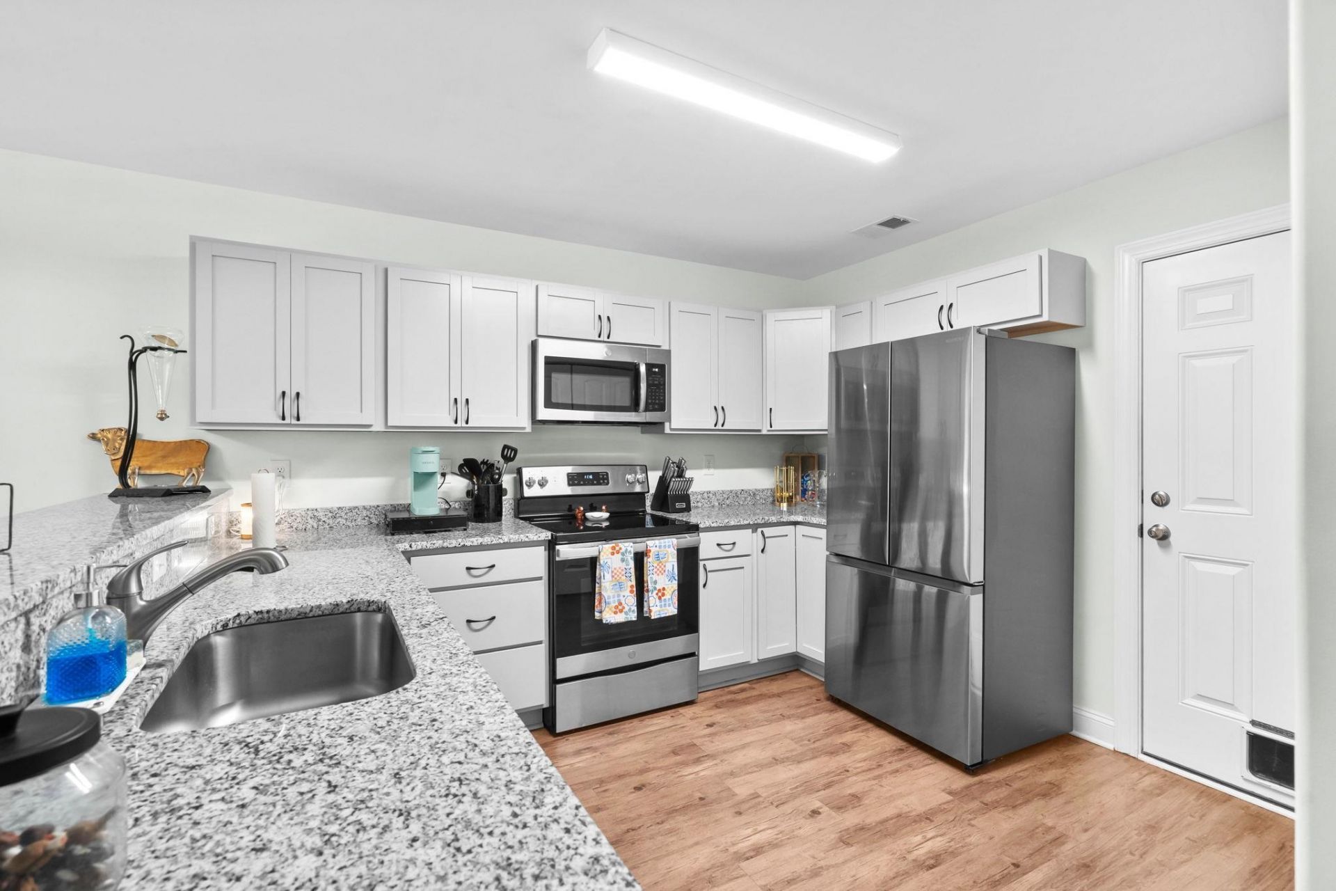 17 Sedley Ct. Photo 9