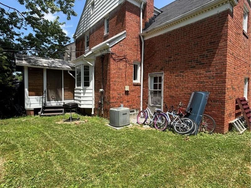 4068 Lambert Road, South Euclid, OH 44121 Photo 4