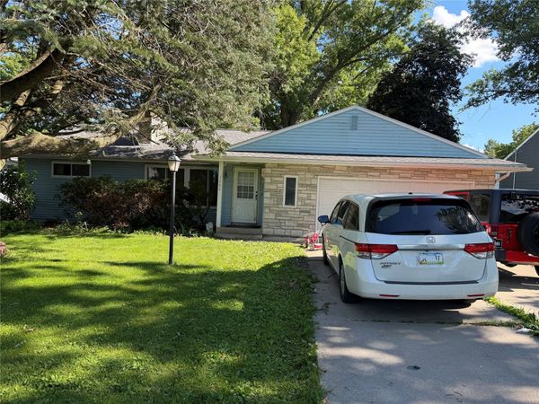1808 W State Street, Marshalltown, IA 50158