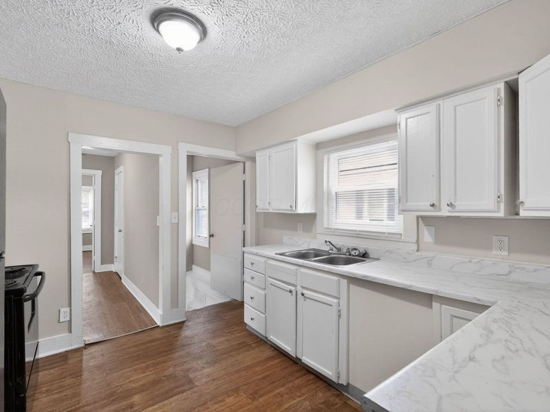 2520 Atwood Terrace , Columbus, OH 43211 Photo 11