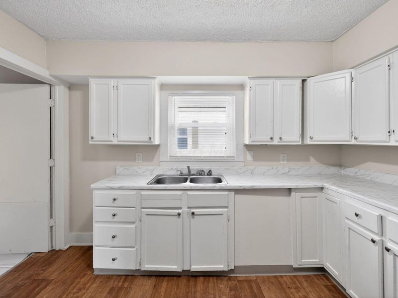2520 Atwood Terrace , Columbus, OH 43211 Photo 13