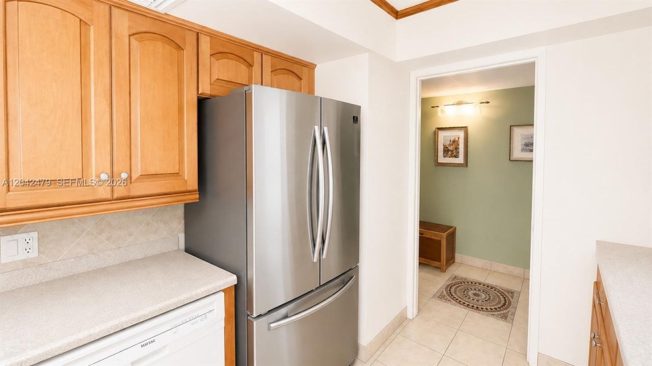 2671 S Course Dr , Unit 208, Pompano Beach, FL 33069 Photo