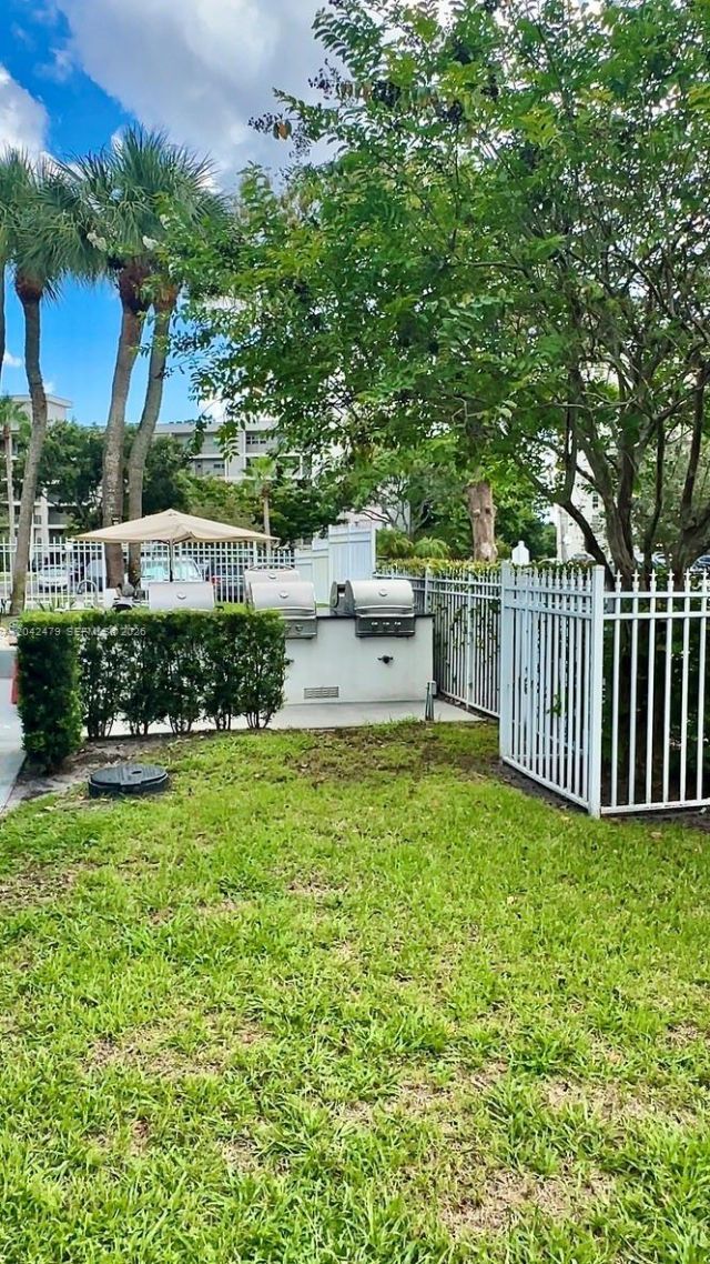 2671 S Course Dr , Unit 208, Pompano Beach, FL 33069 Photo