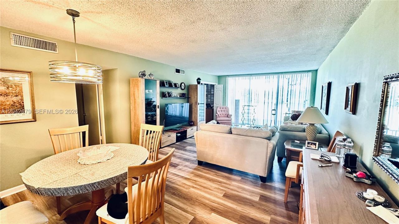 2671 S Course Dr , Unit 208, Pompano Beach, FL 33069 Photo
