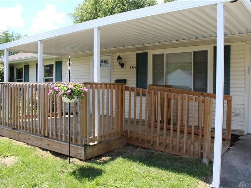 3215 Nantucket Street, Springfield, OH 45503 Photo 3