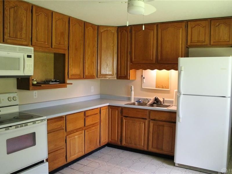 3215 Nantucket Street, Springfield, OH 45503 Photo 9