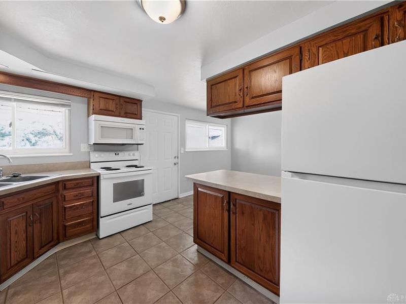 1855 Mattis Drive, Miami Township, OH 45439 Photo 8