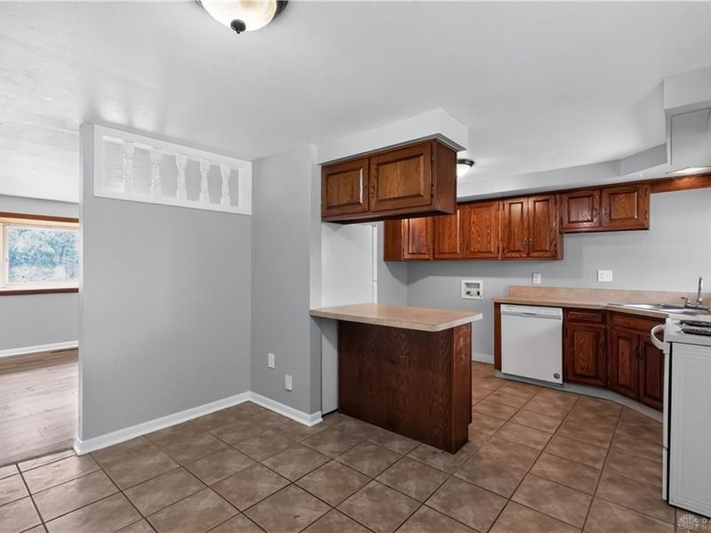 1855 Mattis Drive, Miami Township, OH 45439 Photo 9