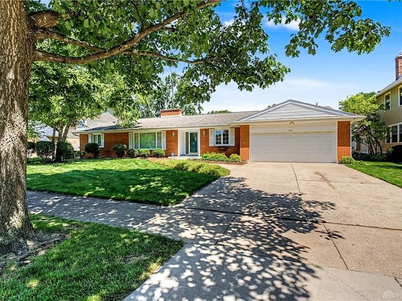 249 Greenmount Boulevard, Oakwood, OH 45419 Photo 3