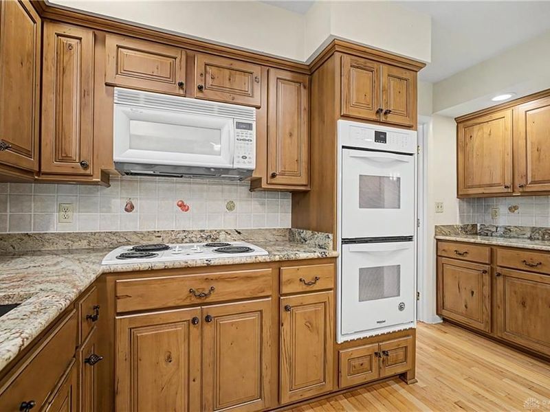 249 Greenmount Boulevard, Oakwood, OH 45419 Photo 37
