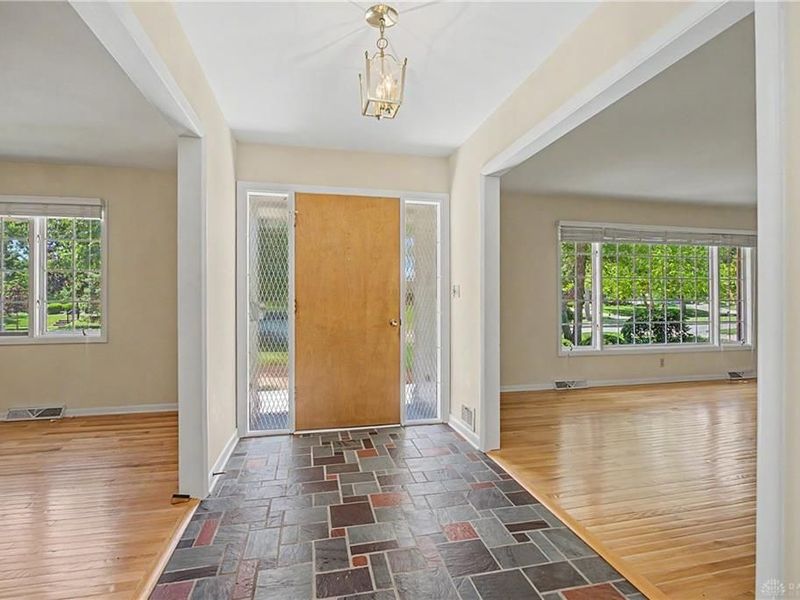 249 Greenmount Boulevard, Oakwood, OH 45419 Photo 8