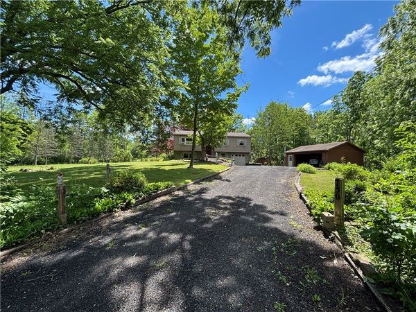 750 Turner Road , Newark, NY 14513