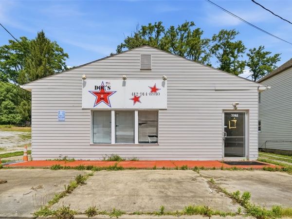 3262 Millers Run Rd, Cecil, PA 15321
