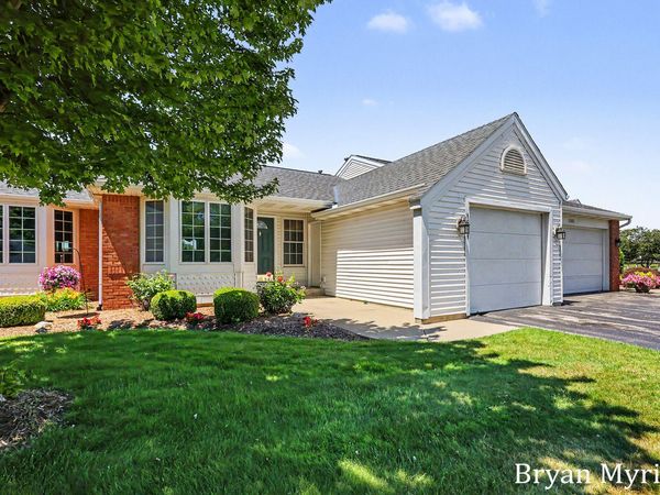 1581 Castlemaine Drive, Unit 2, Zeeland, MI 49464