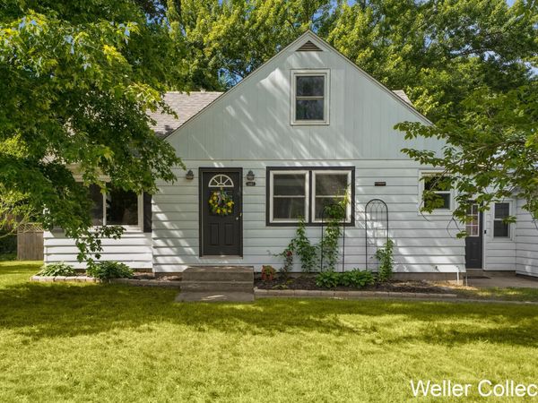1461 Bauer Road, Jenison, MI 49428