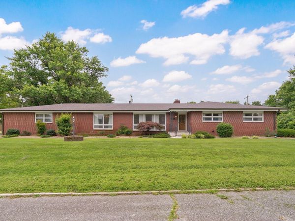 635 Valley View Drive, Mt Vernon, MO 65712