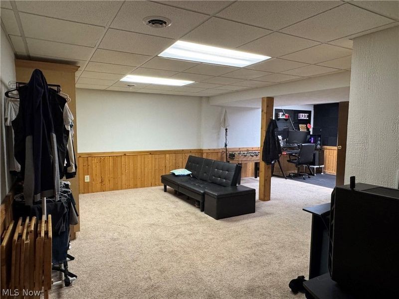 1679 Lakeview Square NE, Bolivar, OH 44612 Photo 33