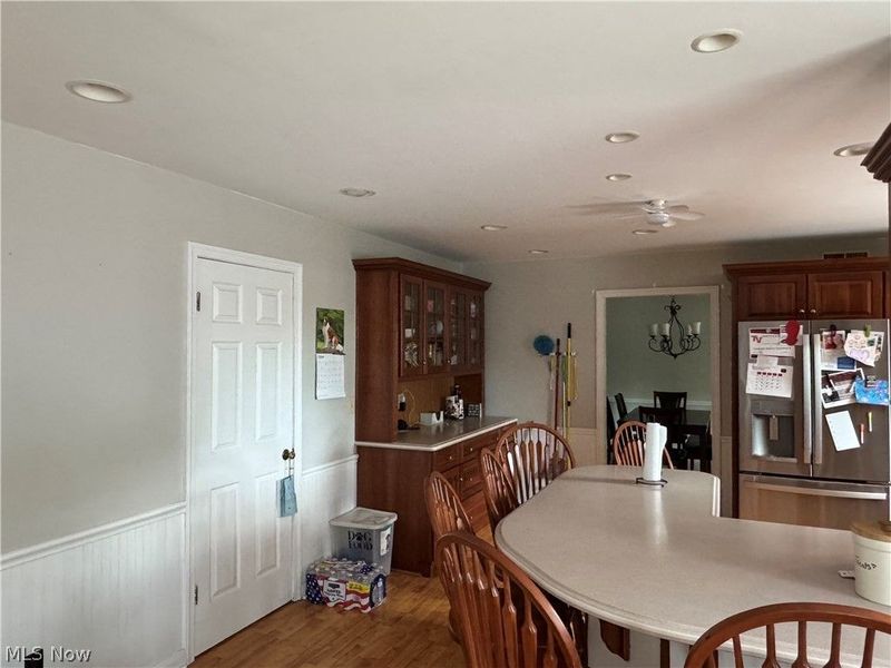 1679 Lakeview Square NE, Bolivar, OH 44612 Photo 8