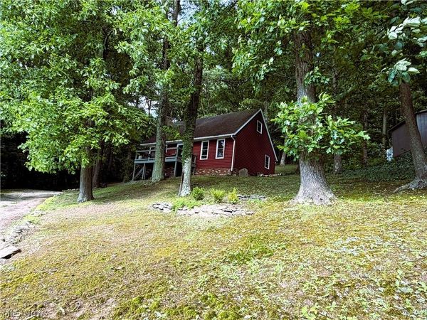 821 Lynnwood Drive , Minerva, OH 44657