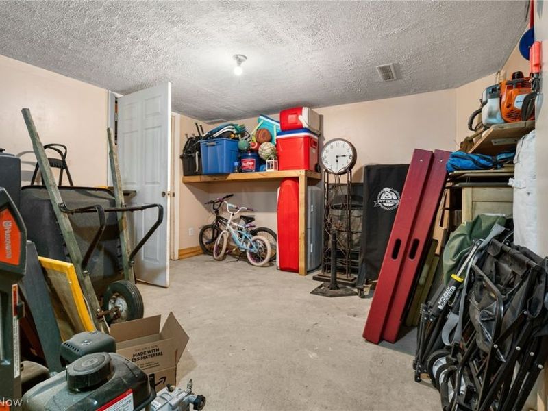 821 Lynnwood Drive, Minerva, OH 44657 Photo 24