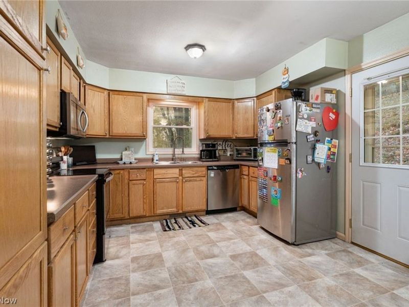 821 Lynnwood Drive, Minerva, OH 44657 Photo 26