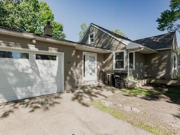 861 Hopwood Avenue, Menomonie, WI 54751
