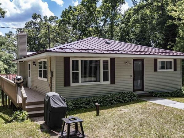 W10199 BIGHORN LANE, Hancock, WI 54943