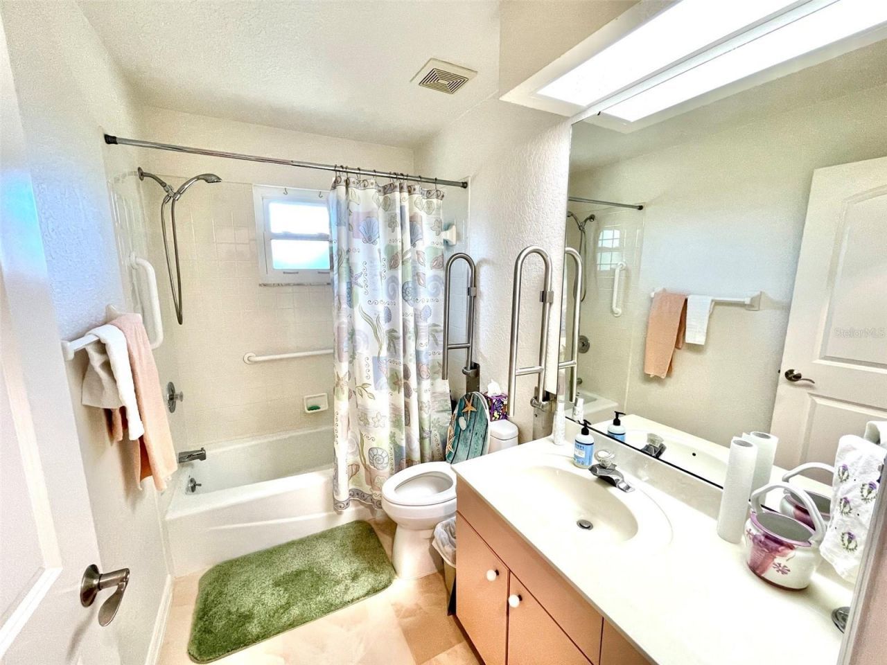 98 Hourglass Drive, Venice, FL 34293 Photo