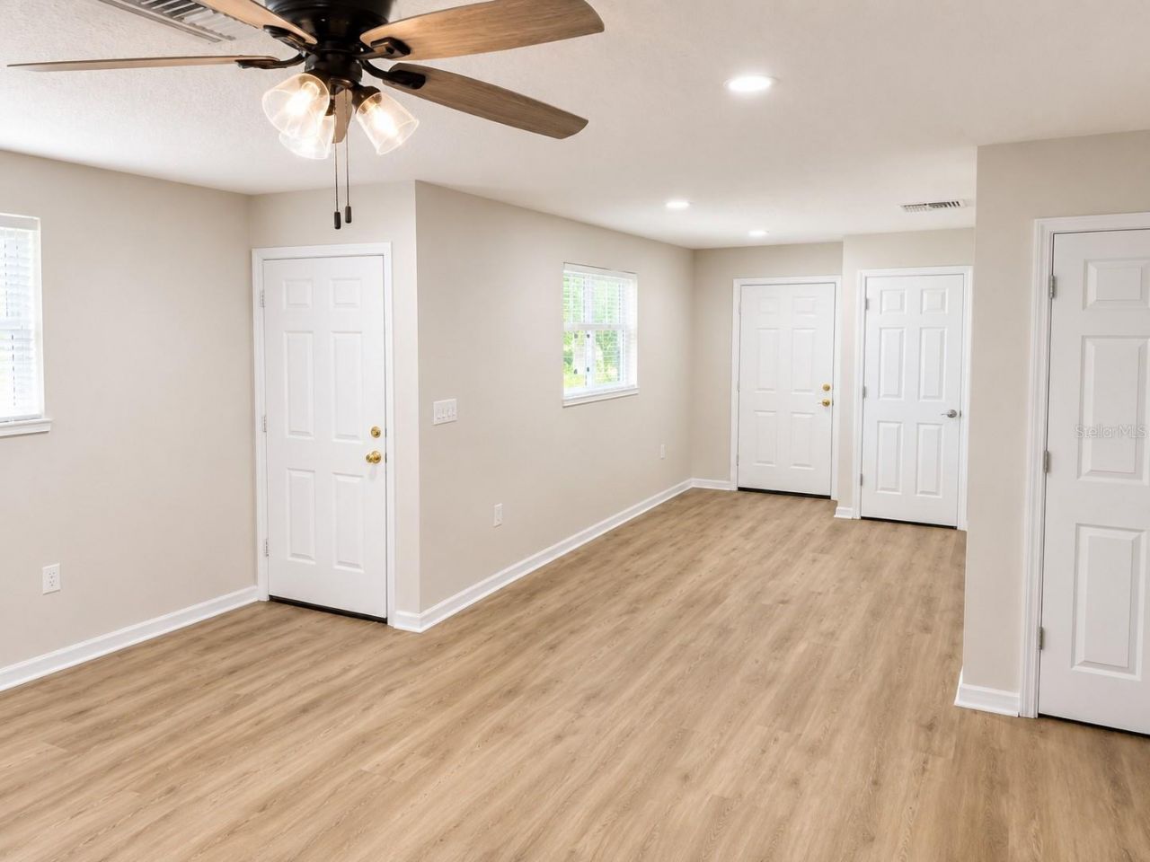 3058 Palmadelia Avenue , Sarasota, FL 34234 Photo