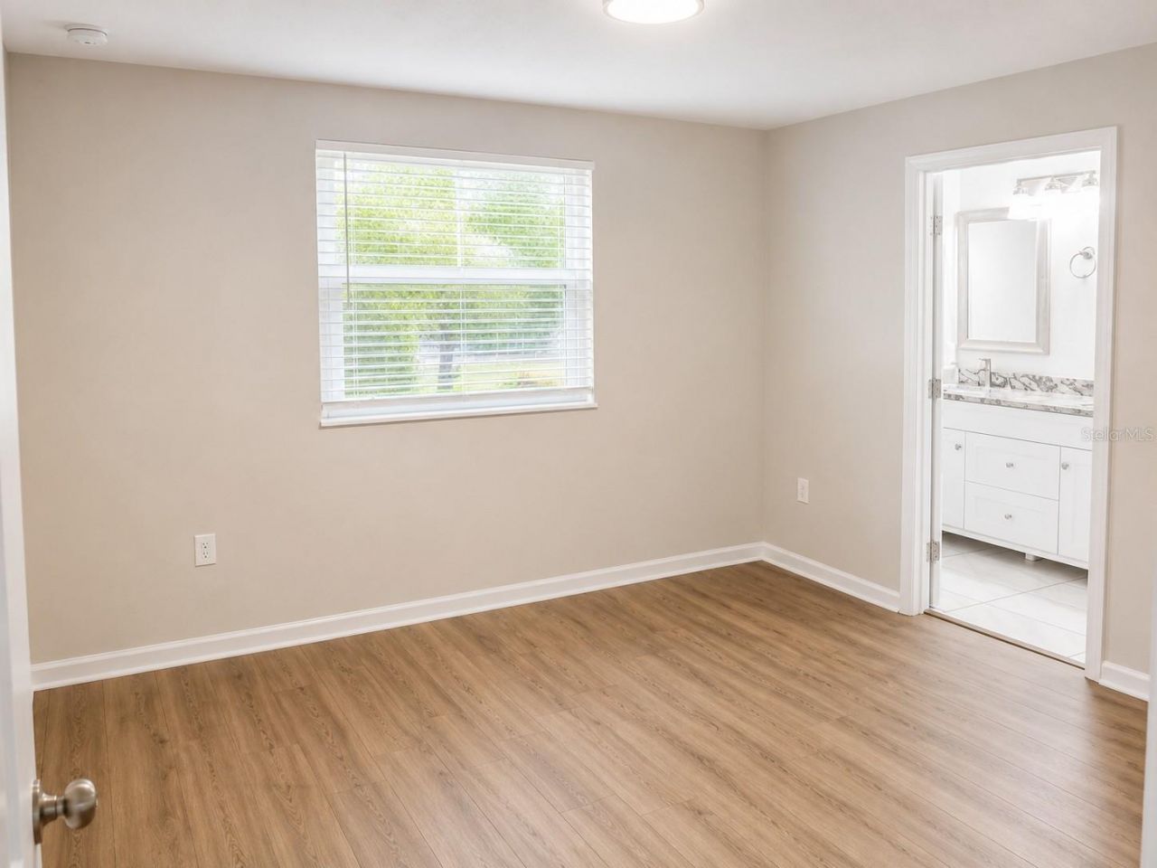 3058 Palmadelia Avenue , Sarasota, FL 34234 Photo