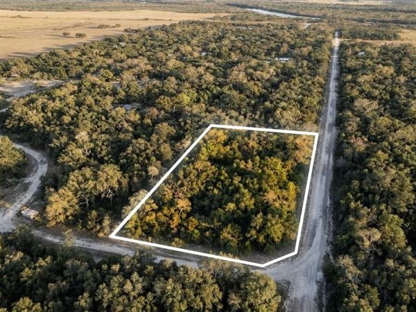 SE QUAIL DRIVE , BRANFORD, FL 32008