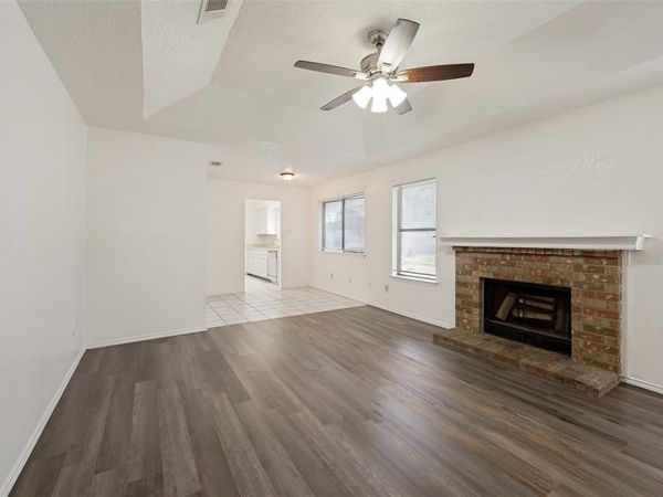 5431 Wild West Drive, Arlington, TX 76017