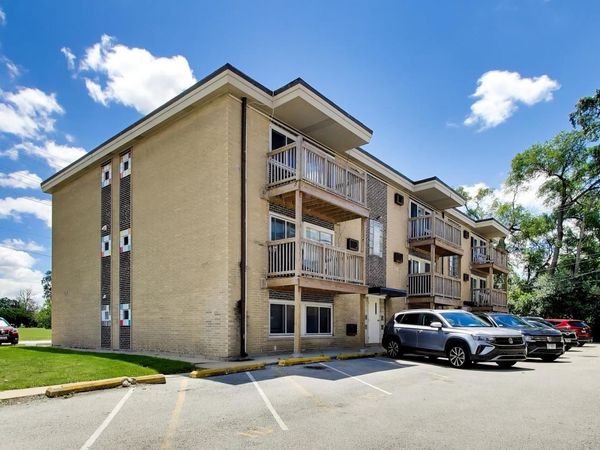 10025 Irving Park Road , Unit GB, Schiller Park, IL 60176