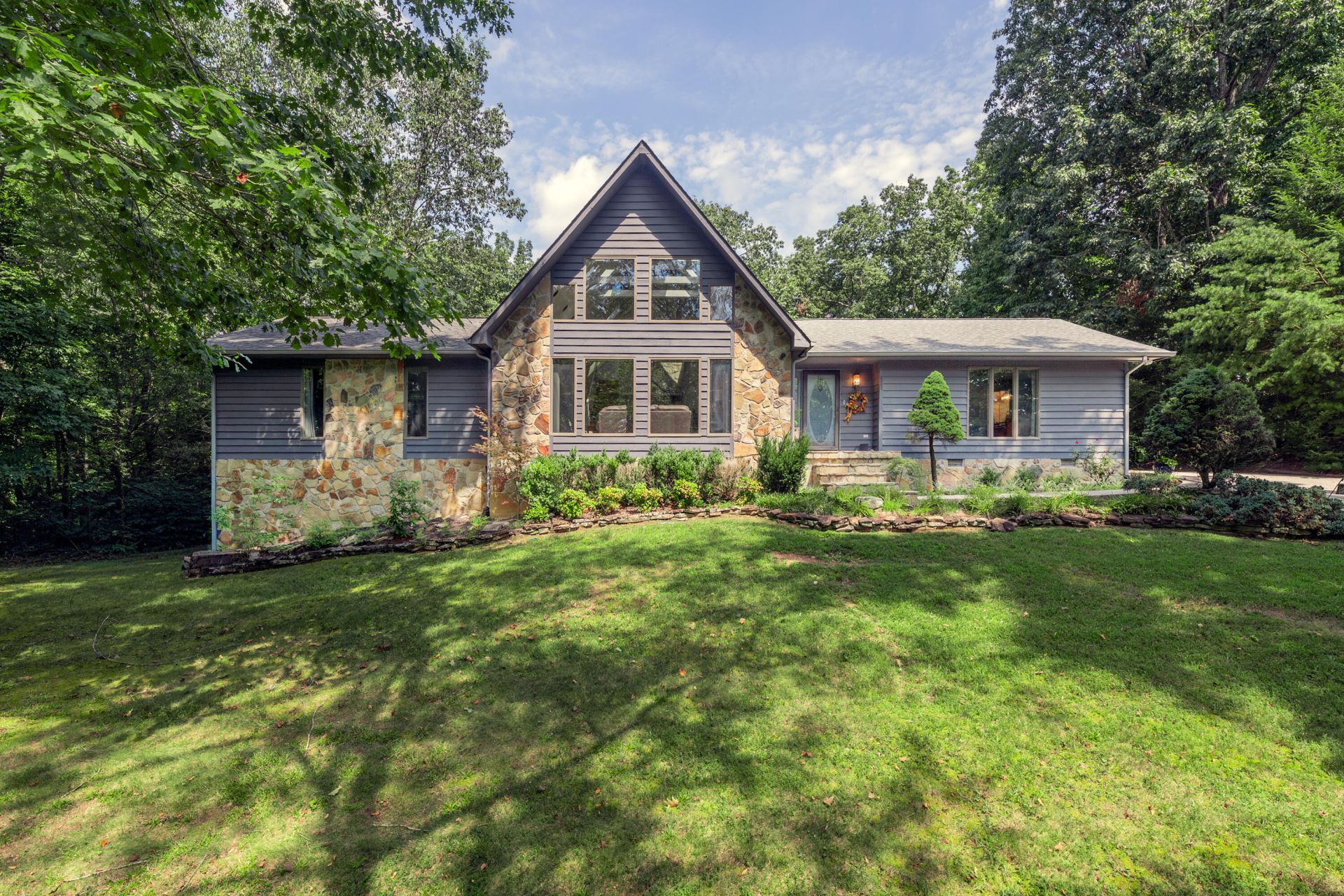 128 W Hills Court, Harriman, TN 37748 Main Photo