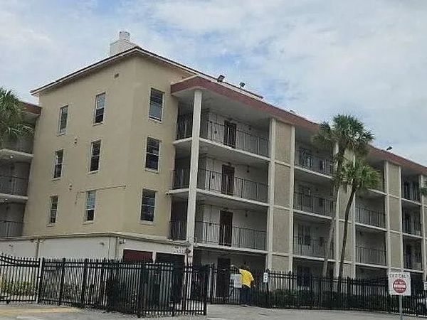 2900 NW 48TH TER APT 213, Other, FL 33313