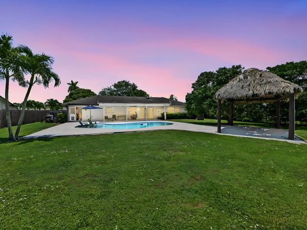 7635 Oakmont Drive, Lake Worth, FL 33467