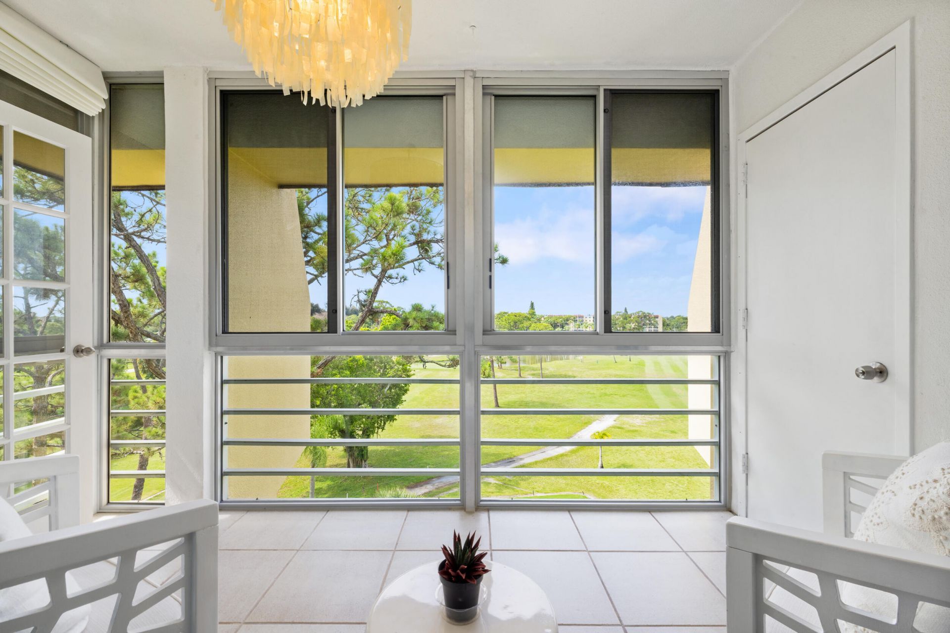 3654 Via Poinciana, Unit 603, Lake Worth, FL 33467 Photo