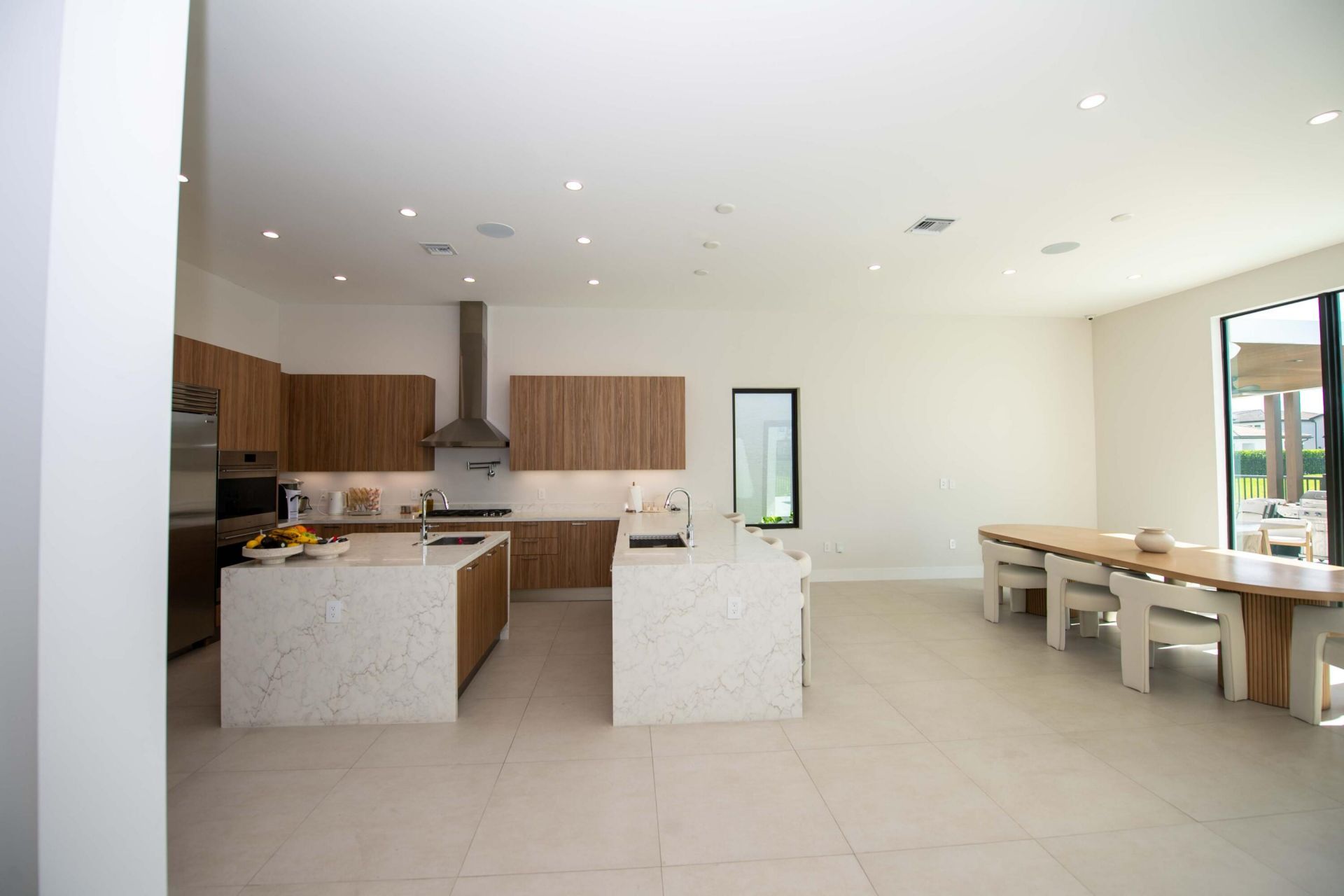 5746 Ashwood Circle W, Hollywood, FL 33312 Photo