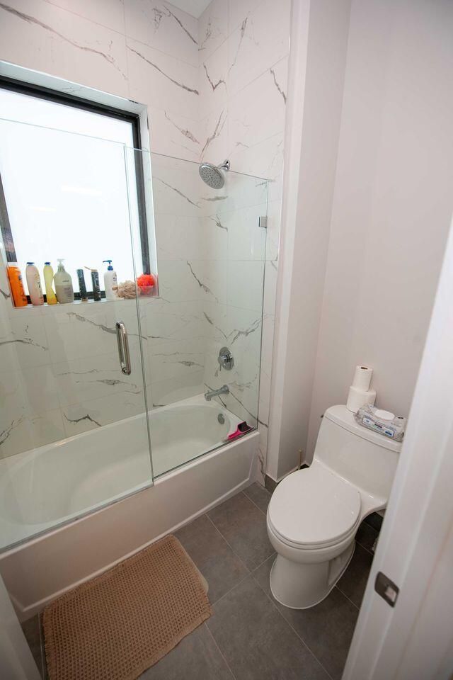 5746 Ashwood Circle W, Hollywood, FL 33312 Photo