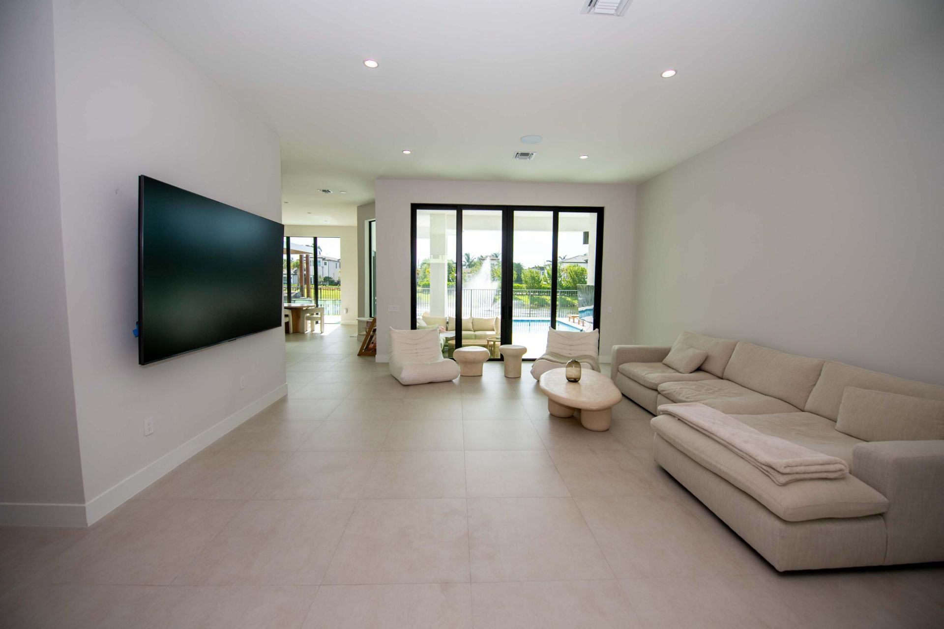 5746 Ashwood Circle W, Hollywood, FL 33312 Photo