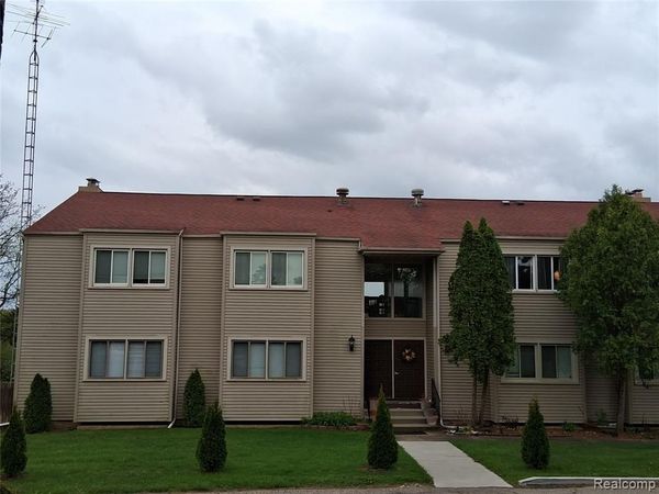 8510 S Pepper Ridge Drive S, Grand Blanc Twp, MI 48439