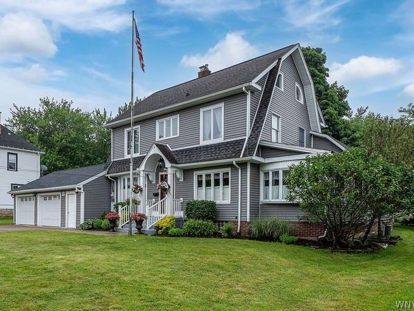 110 N Cayuga Road, Buffalo, NY 14221