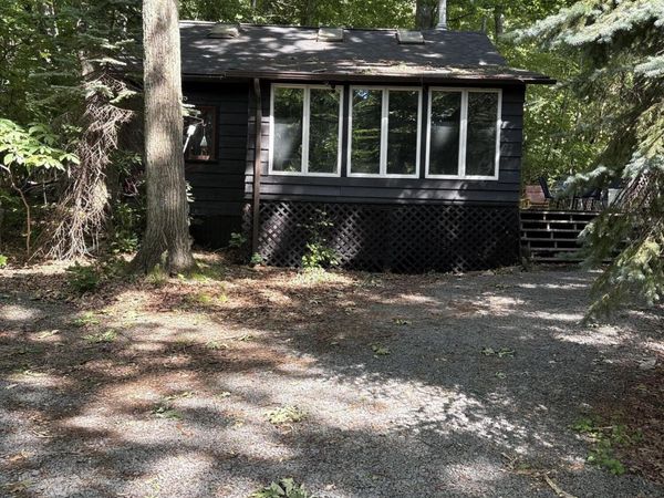 194 PA-507 , Hawley, PA 18428