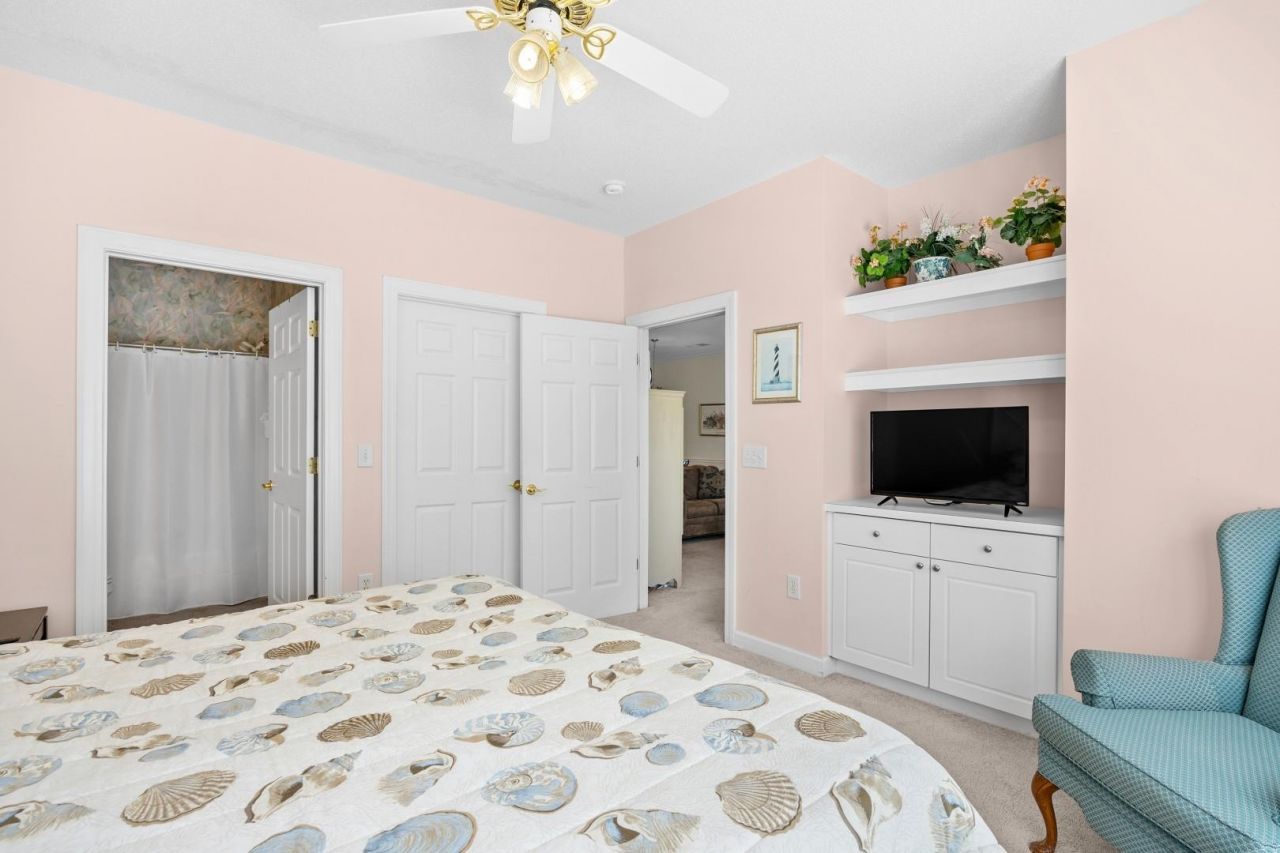 5751 Oyster Catcher Dr.  Photo 22