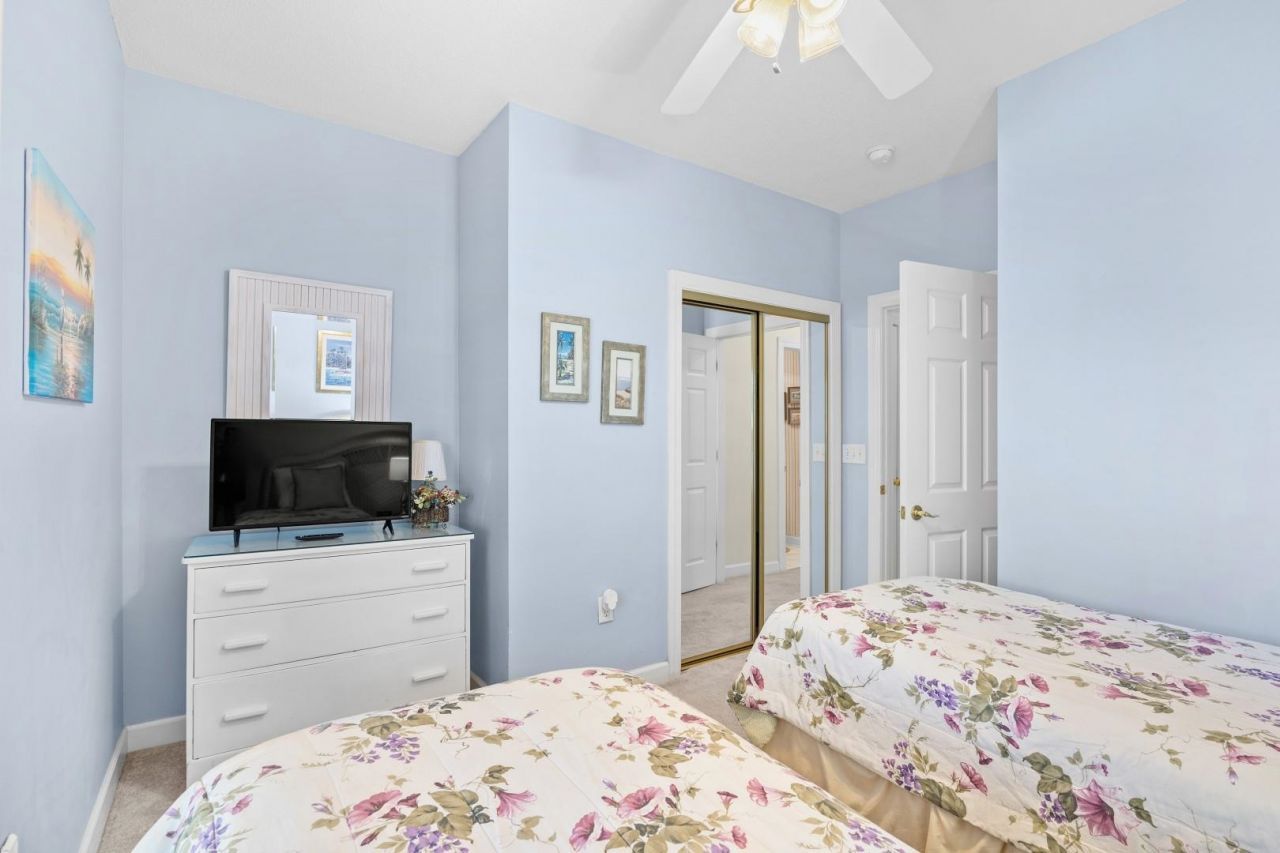 5751 Oyster Catcher Dr.  Photo 29