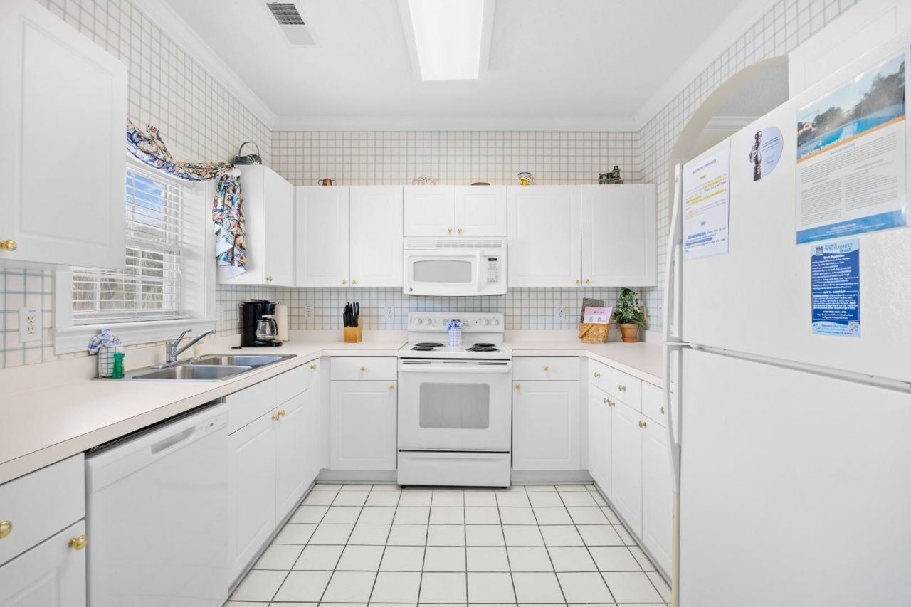 5751 Oyster Catcher Dr.  Photo 6